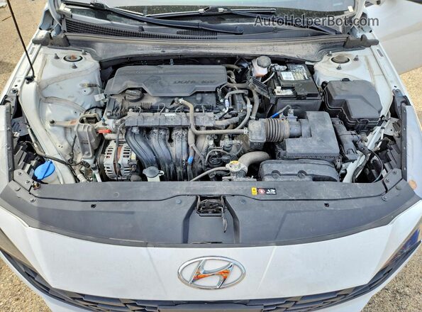 5NPLM4AG5PH103478 2023 HYUNDAI ELANTRA Белый Вид задней части салона