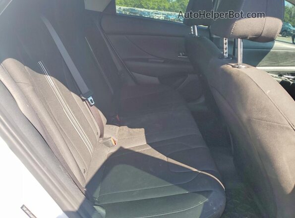 5NPLM4AG6MH010898 2021 HYUNDAI ELANTRA White უკანა სავარძლების ხედი