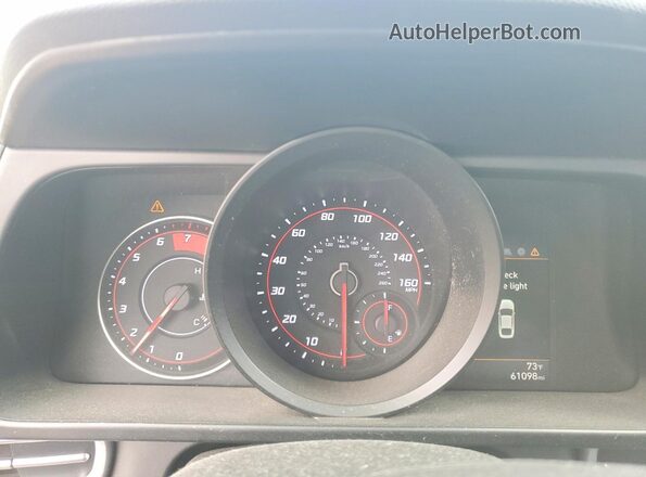 5NPLM4AG6MH025398 2021 HYUNDAI ELANTRA White Սարքավորումների վահանակի տեսք