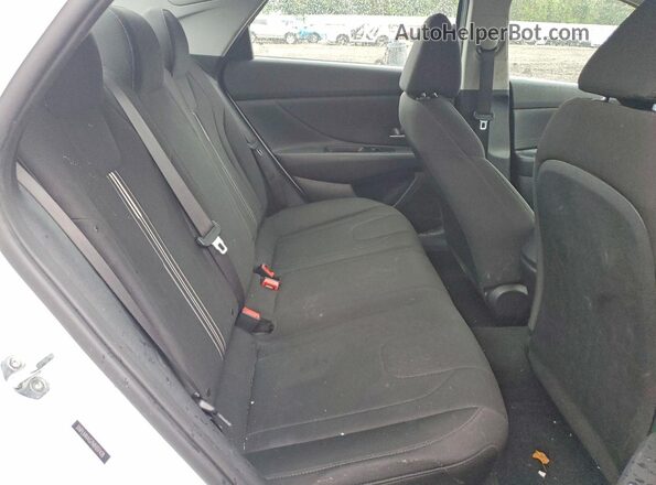 5NPLM4AG7MH017438 2021 HYUNDAI ELANTRA White უკანა სავარძლების ხედი