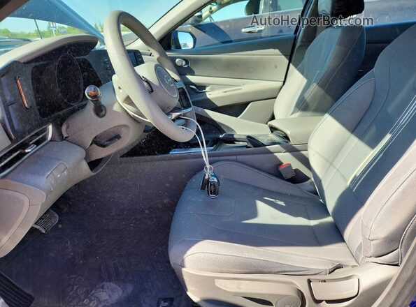 5NPLM4AG7MH026317 2021 HYUNDAI ELANTRA Blue წინა სალონის ხედი