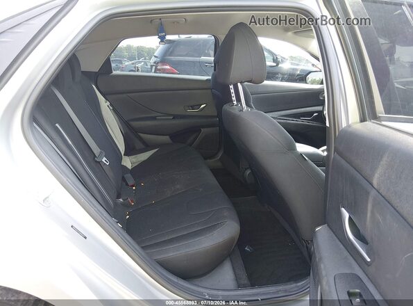 5NPLM4AG7MH026477 2021 HYUNDAI ELANTRA Silver Widok naklejki z numerem VIN