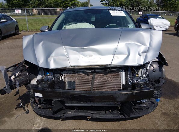 5NPLM4AG7MH026477 2021 HYUNDAI ELANTRA Silver Widok z przodu