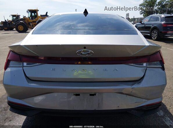 5NPLM4AG7MH026477 2021 HYUNDAI ELANTRA Silver 