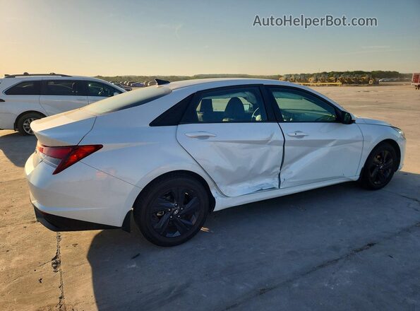 5NPLM4AG7NH067144 2022 HYUNDAI ELANTRA White Задня права чверть