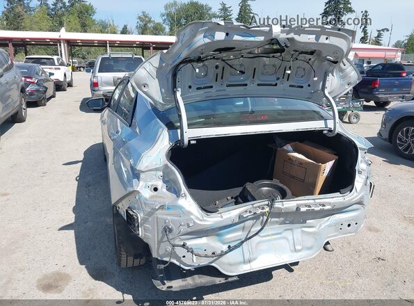 5NPLM4AG7PH091639 2023 HYUNDAI ELANTRA Серебряный Вид спереди