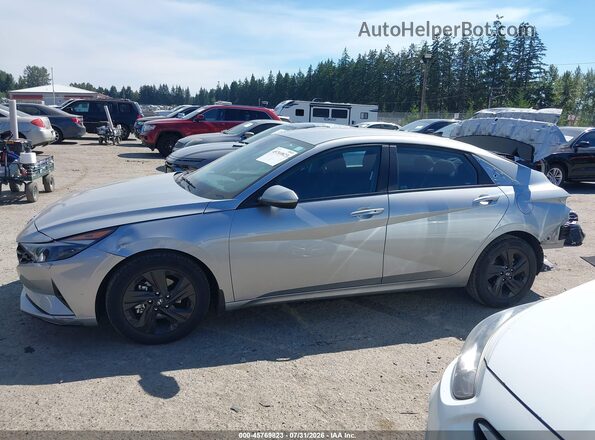 5NPLM4AG7PH091639 2023 HYUNDAI ELANTRA Серебряный 