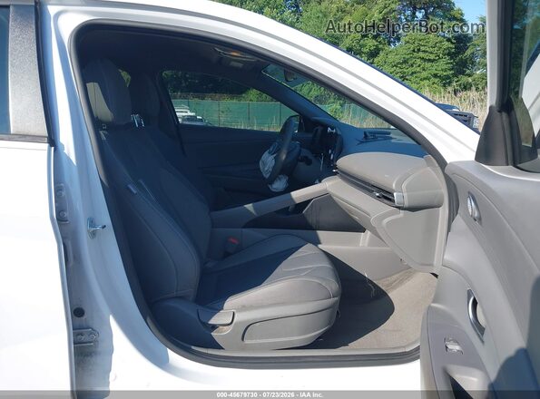 5NPLM4AG8MH011227 2021 HYUNDAI ELANTRA White წინა სალონის ხედი