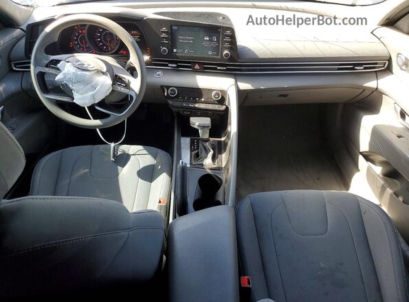 5NPLM4AG8MH036418 2021 HYUNDAI ELANTRA Blue Dashboard view