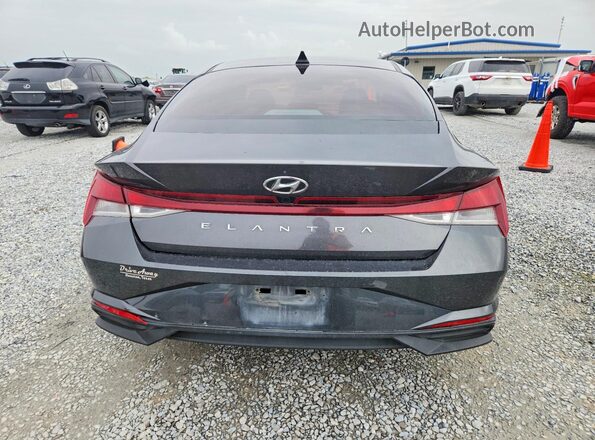 5NPLM4AG9MH047024 2021 HYUNDAI ELANTRA Charcoal Widok z tyłu