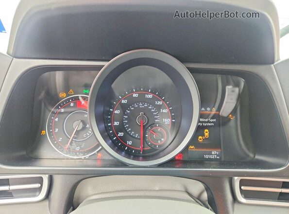 5NPLM4AG9MH047024 2021 HYUNDAI ELANTRA Charcoal Widok zestawu wskaźników