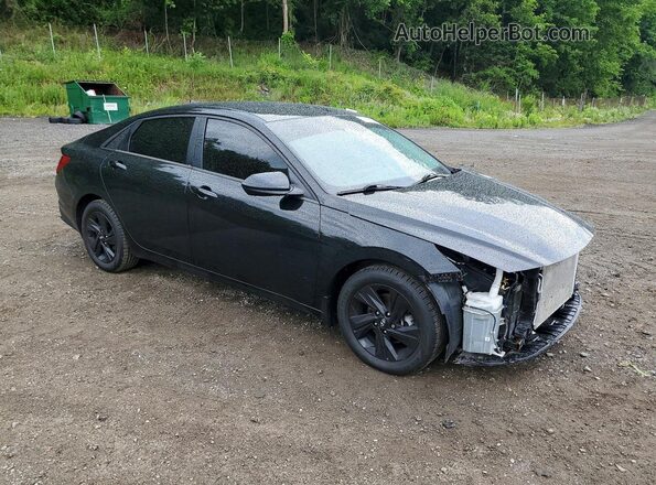 5NPLM4AG9NH057490 2022 HYUNDAI ELANTRA Black Передня права чверть