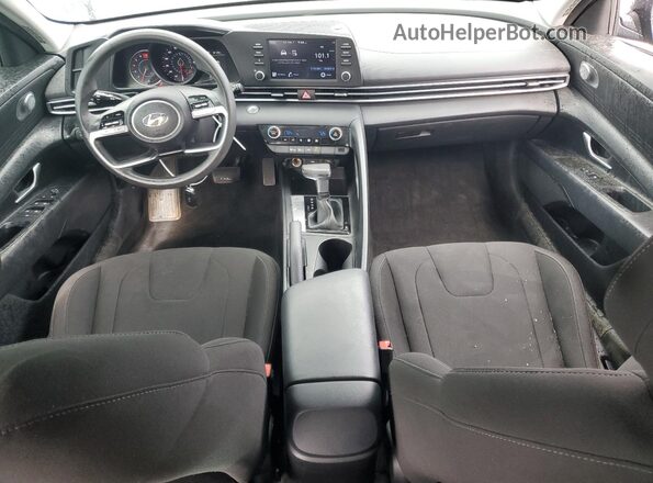 5NPLM4AG9NH063399 2022 HYUNDAI ELANTRA Черный Вид панели приборов