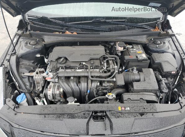 5NPLM4AG9NH063399 2022 HYUNDAI ELANTRA Черный Вид задней части салона