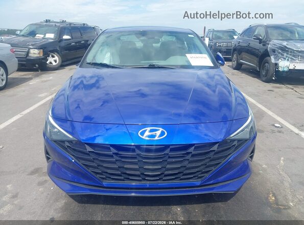 5NPLM4AG9NH068697 2022 HYUNDAI ELANTRA Blue Widok zestawu wskaźników