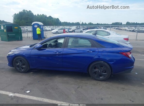 5NPLM4AG9NH068697 2022 HYUNDAI ELANTRA Blue Widok wnętrza 360 stopni