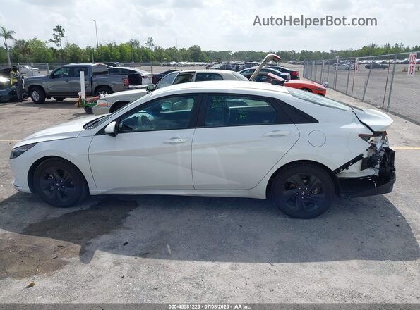 5NPLM4AG9NH079053 2022 HYUNDAI ELANTRA White სალონის 360-გრადუსიანი ხედი