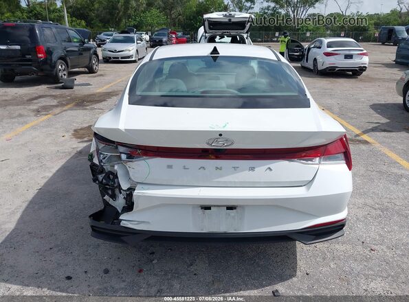 5NPLM4AG9NH079053 2022 HYUNDAI ELANTRA White 