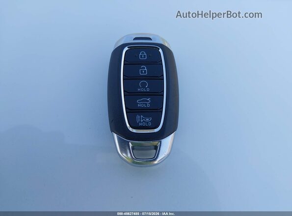 5NPLM4AG9PH094946 2023 HYUNDAI ELANTRA Red Widok deski rozdzielczej