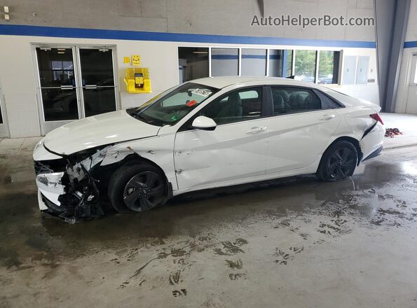 5NPLM4AG9PH100468 2023 HYUNDAI ELANTRA White Панорамний вид салону 360°