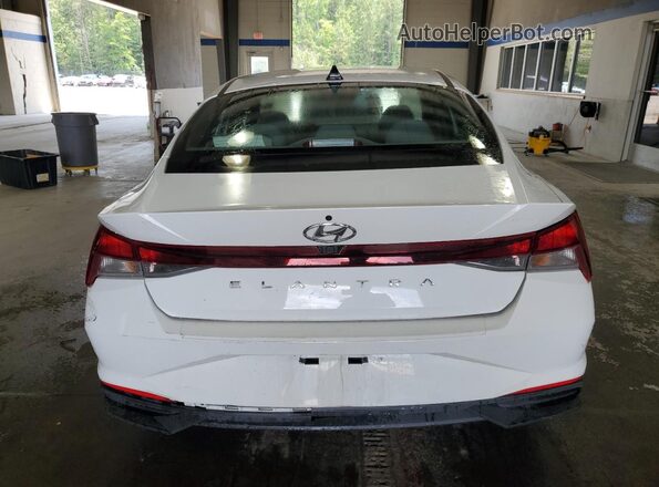 5NPLM4AG9PH100468 2023 HYUNDAI ELANTRA White 