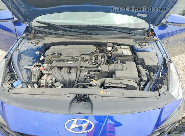 5NPLM4AGXMH017546 2021 HYUNDAI ELANTRA Blue Вид задньої частини салону