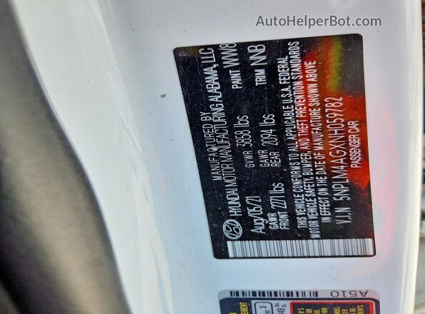 5NPLM4AGXNH059782 2022 HYUNDAI ELANTRA White Engine compartment view