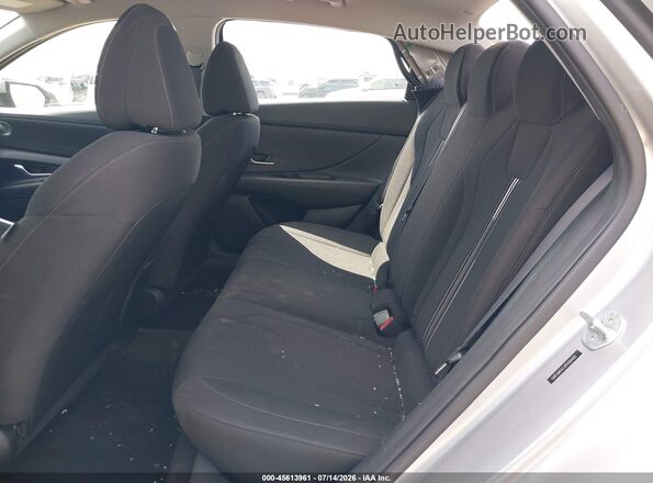 5NPLM4AGXPH104402 2023 HYUNDAI ELANTRA Silver Вид наклейки з VIN-кодом