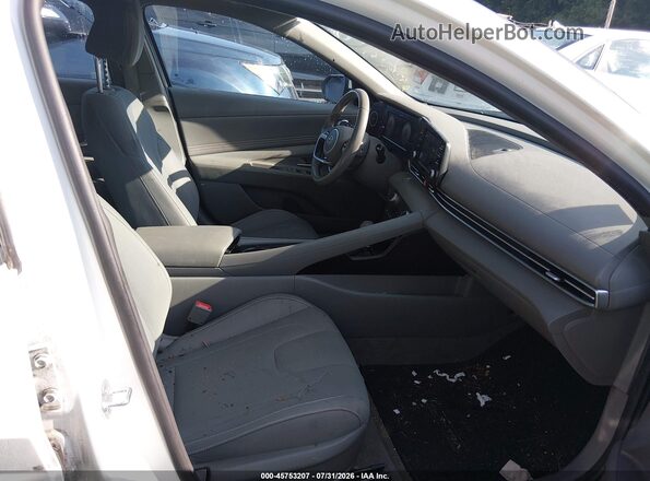 5NPLN4AG6MH027763 2021 HYUNDAI ELANTRA White წინა სალონის ხედი