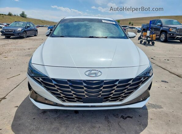 5NPLP4AG1MH014171 2021 HYUNDAI ELANTRA Белый Вид спереди