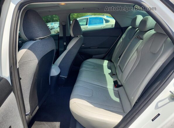 5NPLP4AG1MH014171 2021 HYUNDAI ELANTRA Белый Вид задних сидений