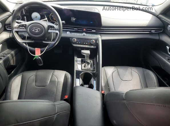 5NPLP4AG3PH090396 2023 HYUNDAI ELANTRA White Առջևի վահանակի տեսք