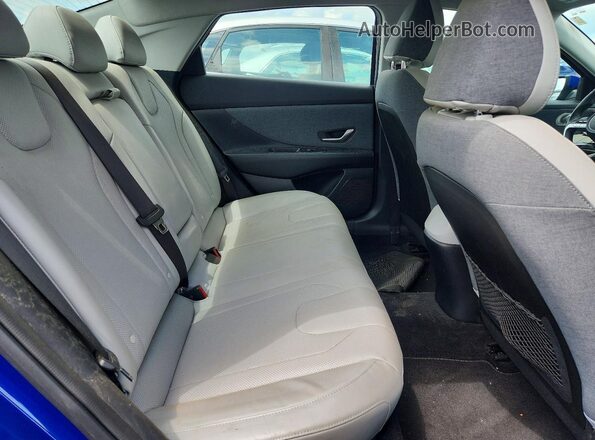 5NPLP4AG5MH026744 2021 HYUNDAI ELANTRA Blue Вид задніх сидінь
