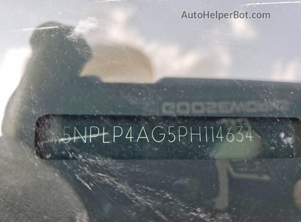 5NPLP4AG5PH114634 2023 HYUNDAI ELANTRA Silver სალონის 360-გრადუსიანი ხედი