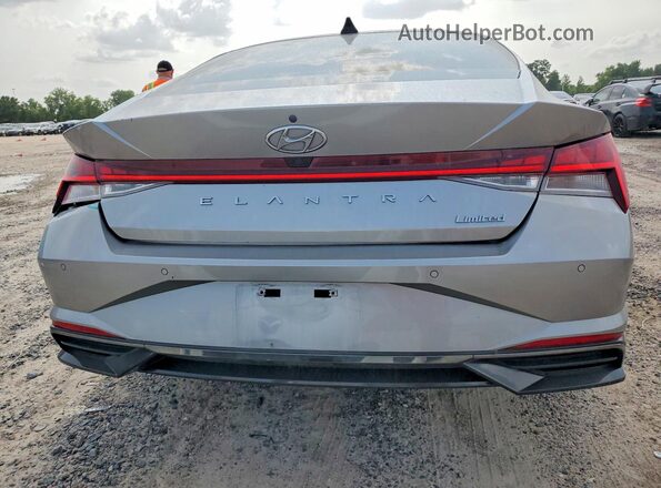 5NPLP4AG5PH114634 2023 HYUNDAI ELANTRA Silver უკანა ხედი