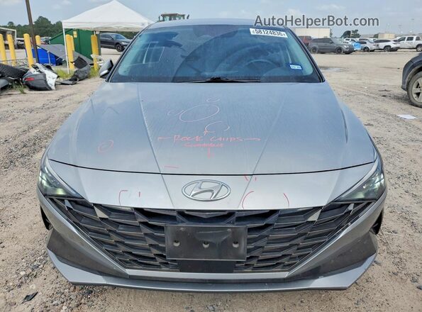 5NPLP4AG5PH114634 2023 HYUNDAI ELANTRA Silver წინა ხედი