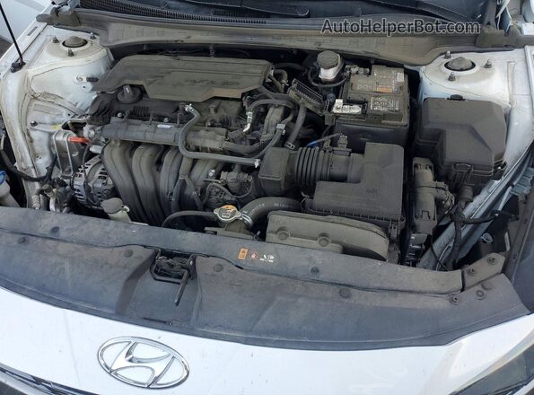 5NPLP4AG6MH013419 2021 HYUNDAI ELANTRA White Vista interior trasera