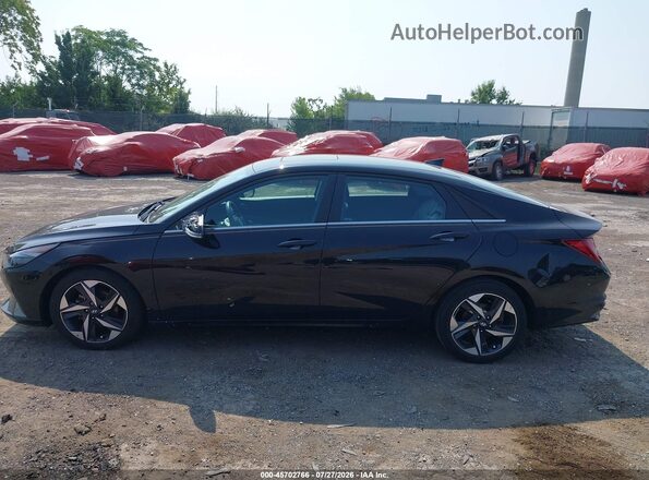 5NPLP4AG7PH105630 2023 HYUNDAI ELANTRA Черный Вид спереди