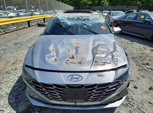 5NPLP4AG8PH110626 2023 HYUNDAI ELANTRA Silver Rear interior view
