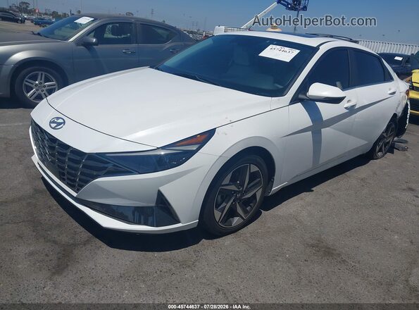 5NPLP4AGXNH078808 2022 HYUNDAI ELANTRA White Przód lewy