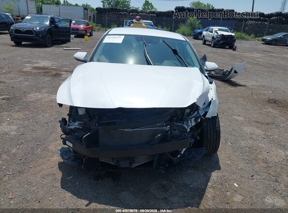 5NPLS4AG0NH077939 2022 HYUNDAI ELANTRA Белый Вид задней части салона