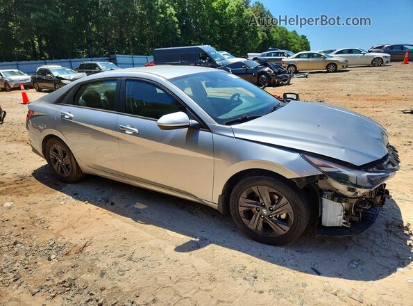 5NPLS4AG1MH049016 2021 HYUNDAI ELANTRA Серебряный Передняя правая четверть