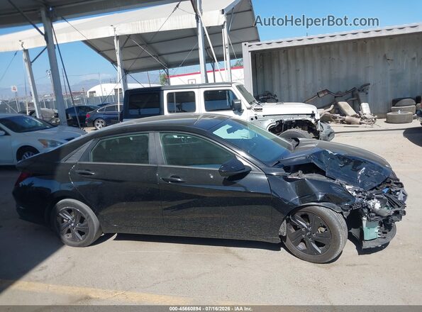 5NPLS4AG2NH074539 2022 HYUNDAI ELANTRA Black Widok wnętrza 360 stopni