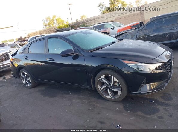 5NPLS4AG2PH096074 2023 HYUNDAI ELANTRA Black Սալոնի հետևի տեսք