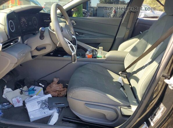 5NPLS4AG2PH118526 2023 HYUNDAI ELANTRA Black Vista interior delantera
