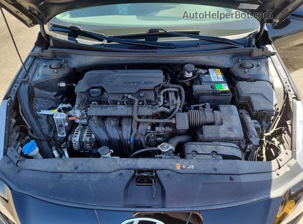 5NPLS4AG3MH029673 2021 HYUNDAI ELANTRA Black Rear interior view