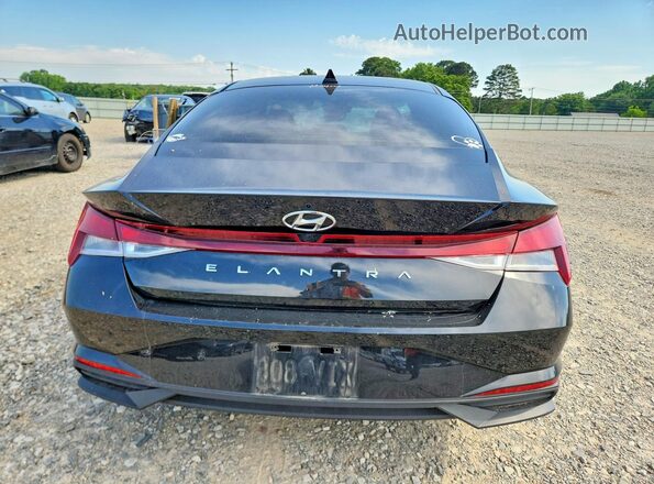 5NPLS4AG3NH084559 2022 HYUNDAI ELANTRA Black Rear view