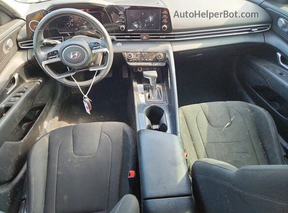 5NPLS4AG3NH084559 2022 HYUNDAI ELANTRA Black Dashboard view