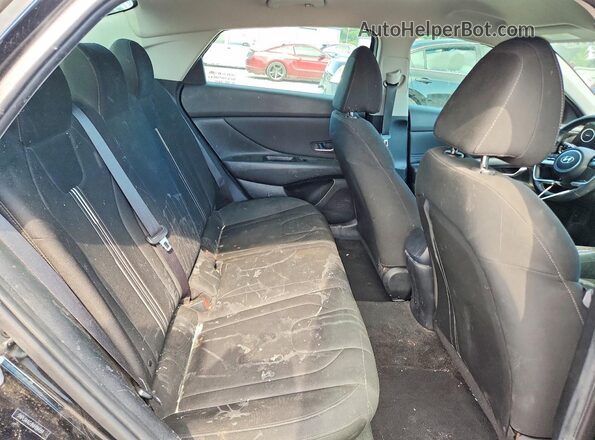 5NPLS4AG3NH084559 2022 HYUNDAI ELANTRA Black Rear seats view