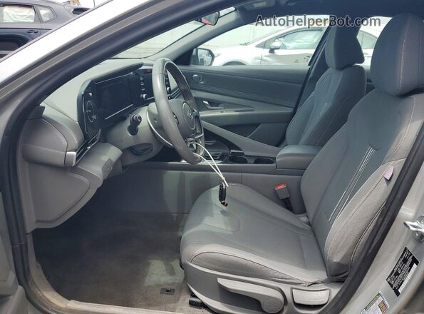 5NPLS4AG4MH006645 2021 HYUNDAI ELANTRA Silver Widok wnętrza z przodu